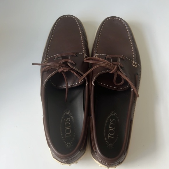 - Tod’s Men’s Driving Loafer. Excellent condition! Size 11 - Picture 1 of 6